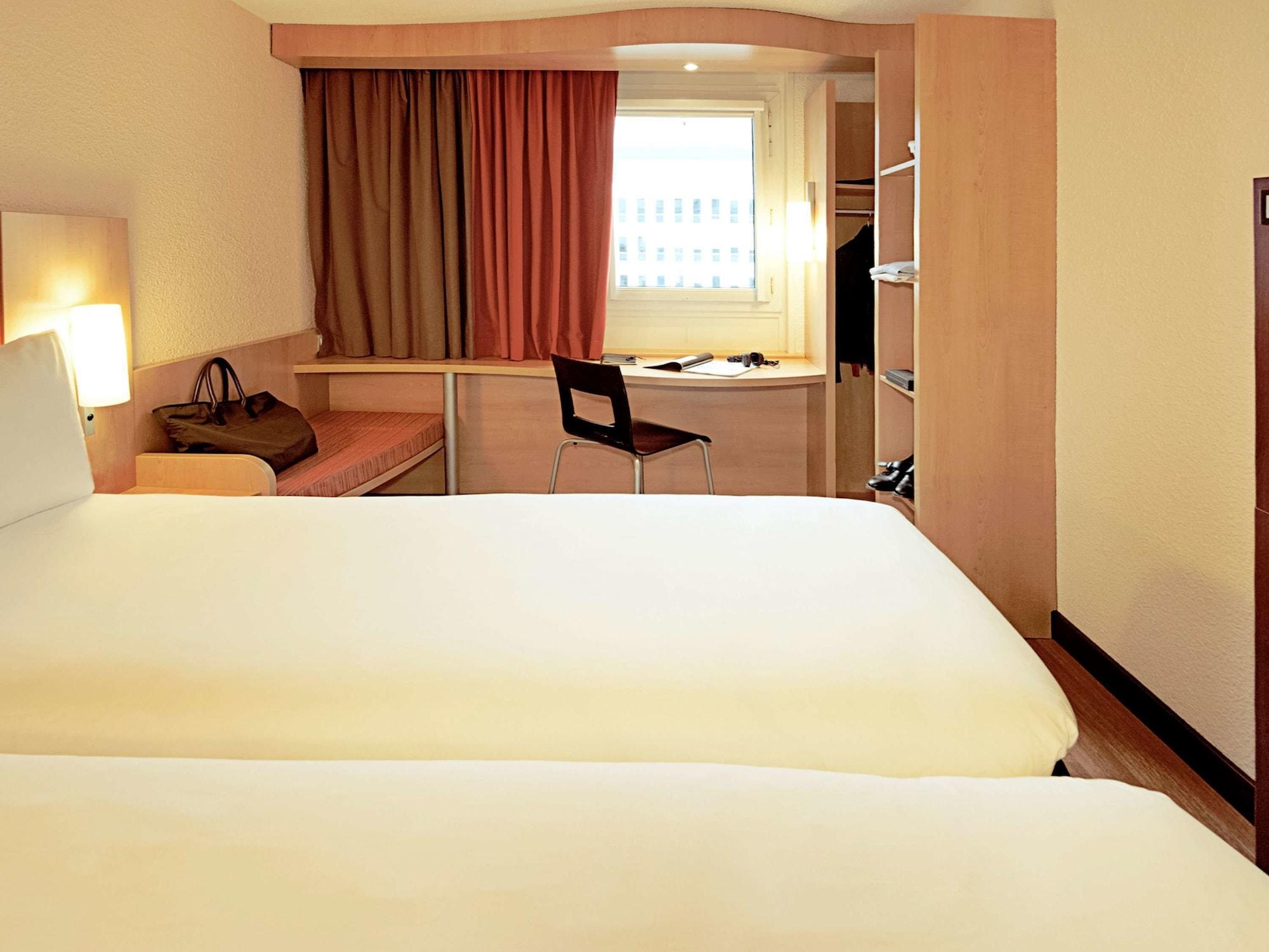 Ibis Sao Paulo Morumbi Bagian luar foto