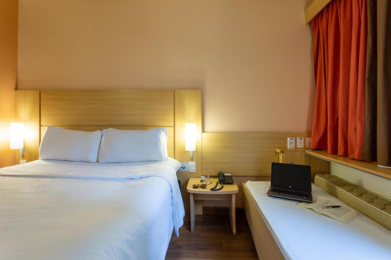Ibis Sao Paulo Morumbi Bagian luar foto